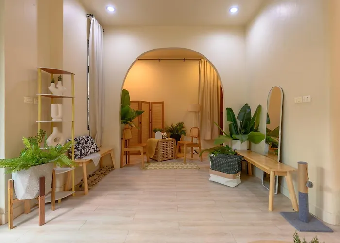 Private House 4bedrooms At Thonglor 4bath5toilet 10people